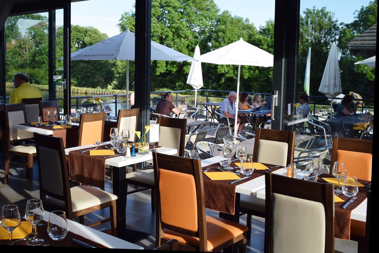 Вилла Domaine Du Port Sainte Marie Maizieres-les-Vic Экстерьер фото